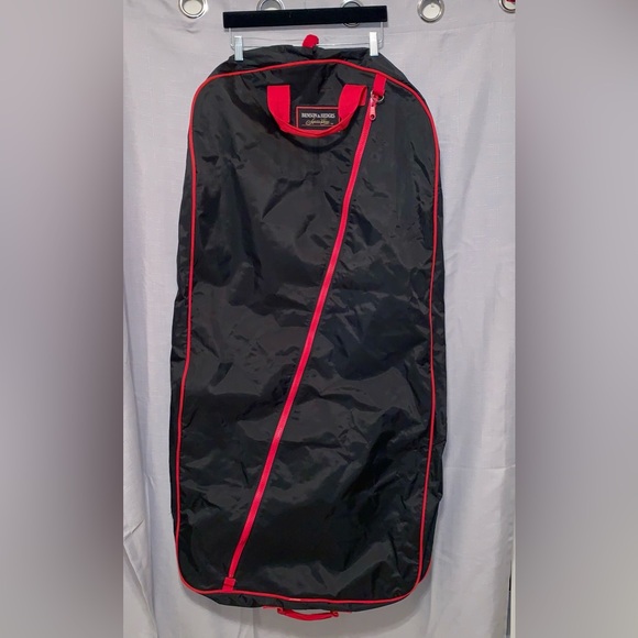 Vintage BENSON & HEDGES Signature Collection Black & Red Garment Bag - Picture 1 of 6